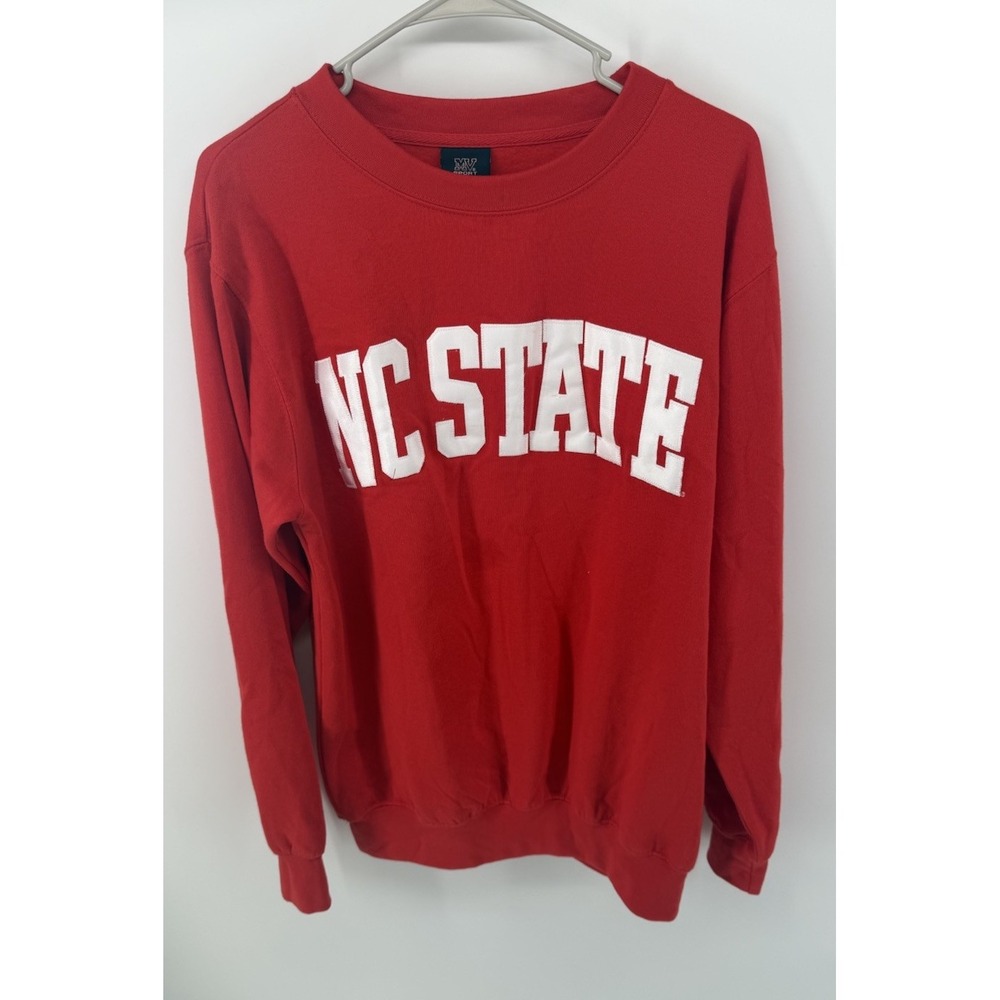 MV Sport Mens Medium Sweatshirt Red NC State University Applique Crewneck